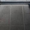 Tegel 30x30x6 facet KOMO grijs klein pakket
