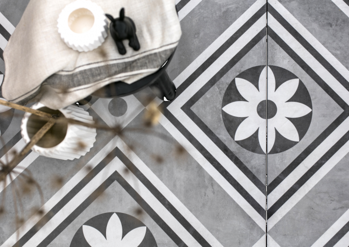 GeoCeramica 60x60x4 Concreet Flower dec