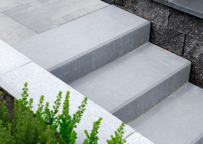 Facetto Traptrede Grijs  100x35x15