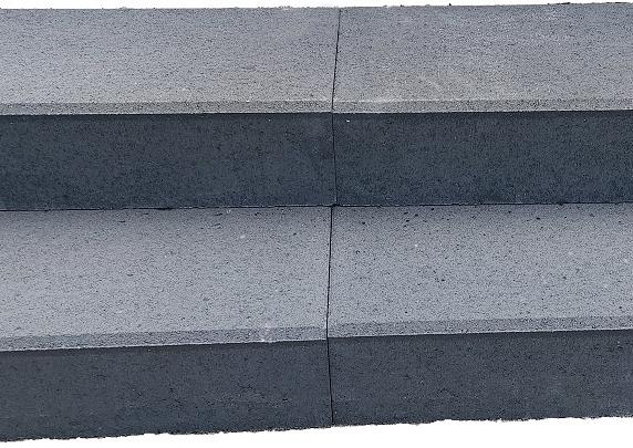 Traptrede 60x30x15 cm indus black kleurecht met facet