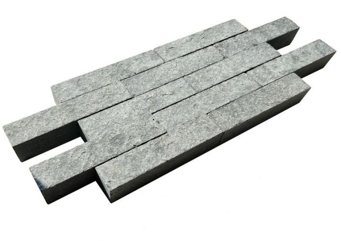 Waalformaat Basaltina 24x5x5 cm oppervlak gevlamd, kanten gezaagd