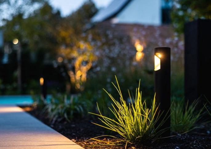 Barros (S) staande lamp | warmwit | 4 watt | dimbaar | OutdoorPro+ | 12 volt