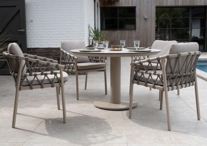 Piacenza dining chair latte with 2 cushions