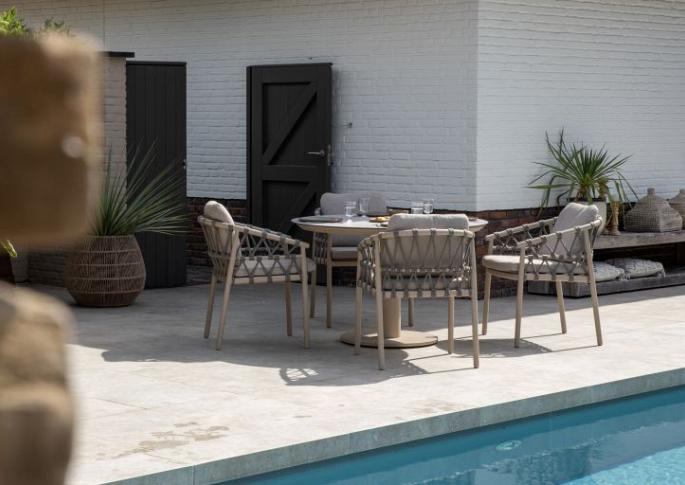 Piacenza dining chair latte with 2 cushions