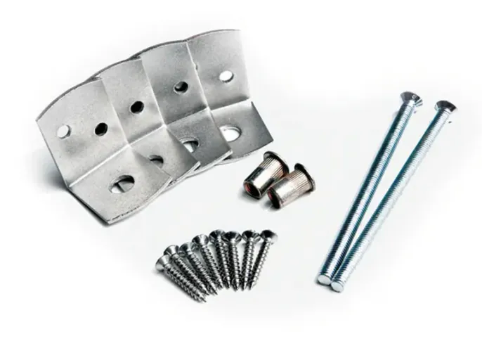 Betonschutting - bevestiging RVS t.b.v. betonpaal 10x10cm
