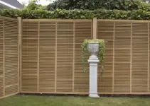 Bangkiraï Trellis 26 Louvre 180x180cm