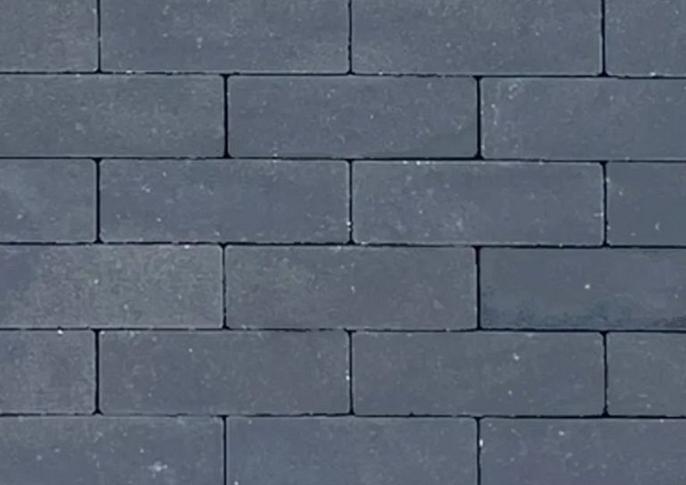 Strackstone Kera GRN+ DF 21x7x8 vlak EV antraciet