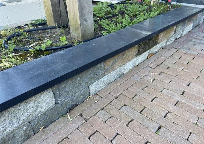 Basalt Afdekplaat 20x100x3cm Gezoet