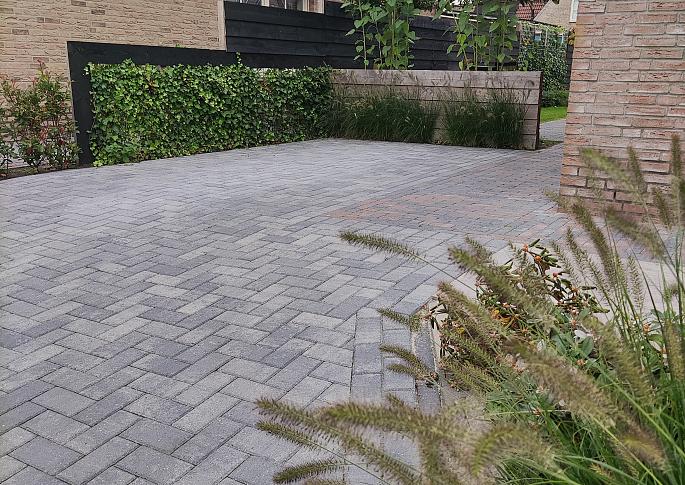 Betonstraatsteen 8 cm grijs/zwart komo