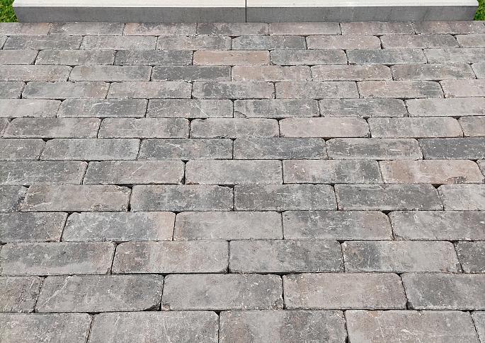 Traptrede 100x35x15 cm stone grey kleurecht met facet