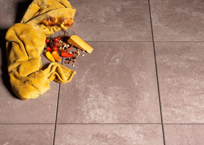 Trippel T 80x80x4 Taupe
