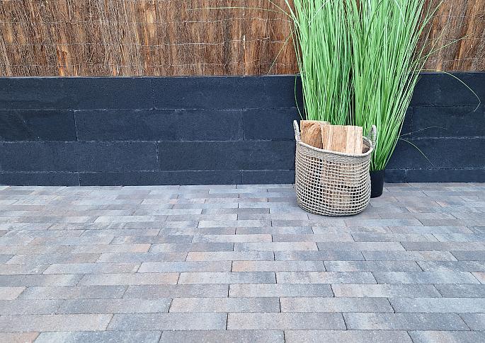 Linea 15x15x80 cm antraciet