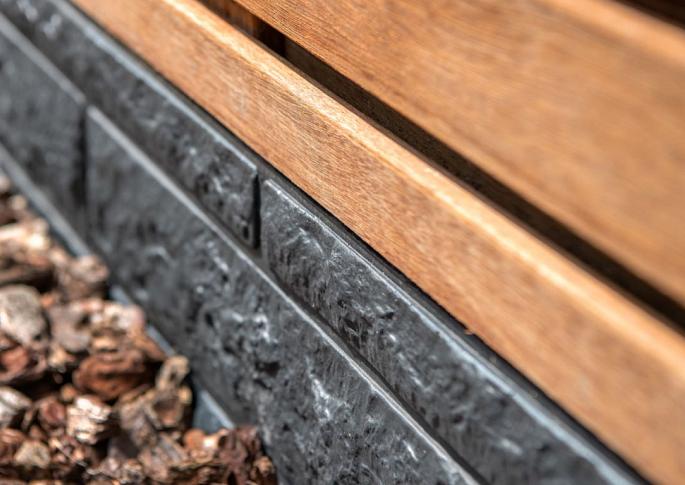 Tuinscherm Prinsenbeek, bangkirai hardhout, RVS-geschroefd, 40-planks (36+4) 180 x 180 cm