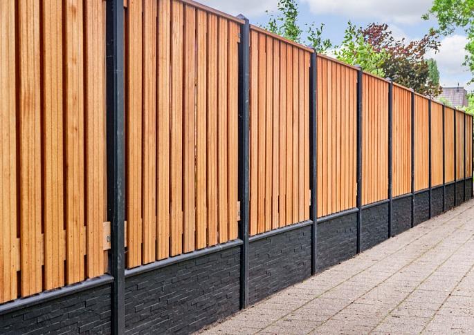 Tuinscherm Dronten, keruing hardhout, RVS-geschroefd, 21-planks (19+2) 180 x 130 cm